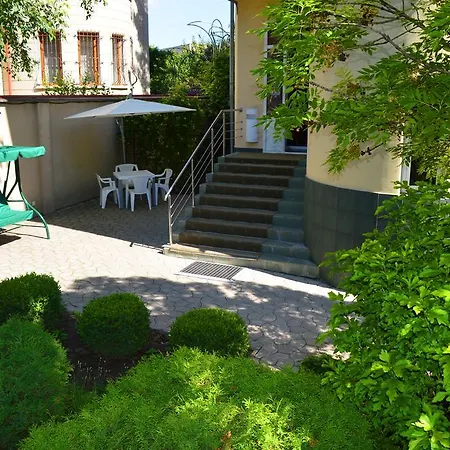 Mini Chisinau Hotel-3